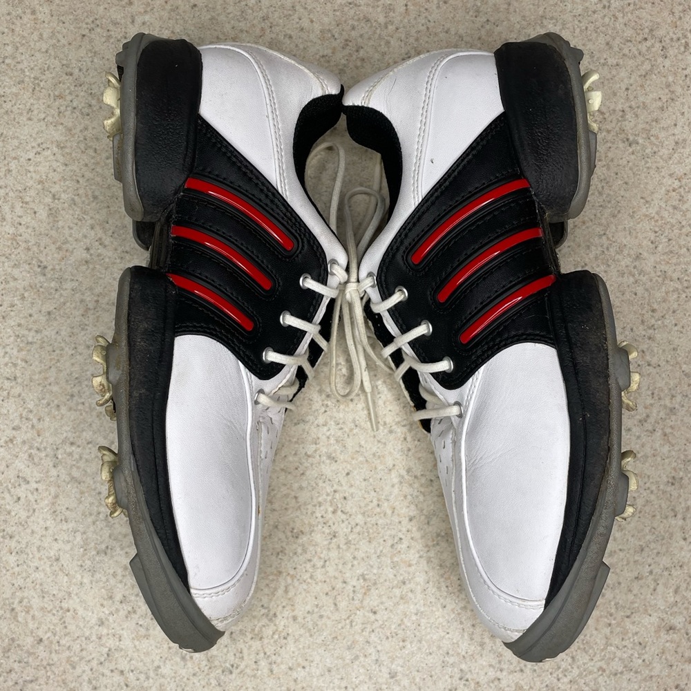 Adidas Men’s/Youth Golf shoes size 5 (Women’s 7/37.5)